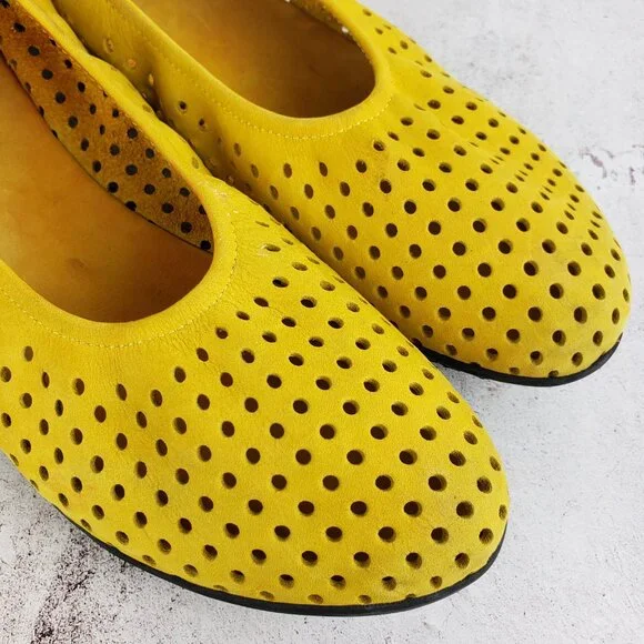 Arche Lilly Perforated Ballet Flats Comfort Shoes Curry Yellow Nubuck Leather 40